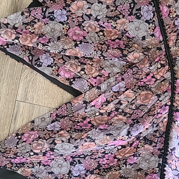 David Bridal Floral Rhinestone Dress, Nwt, Sz 4 - Picture 6 of 15